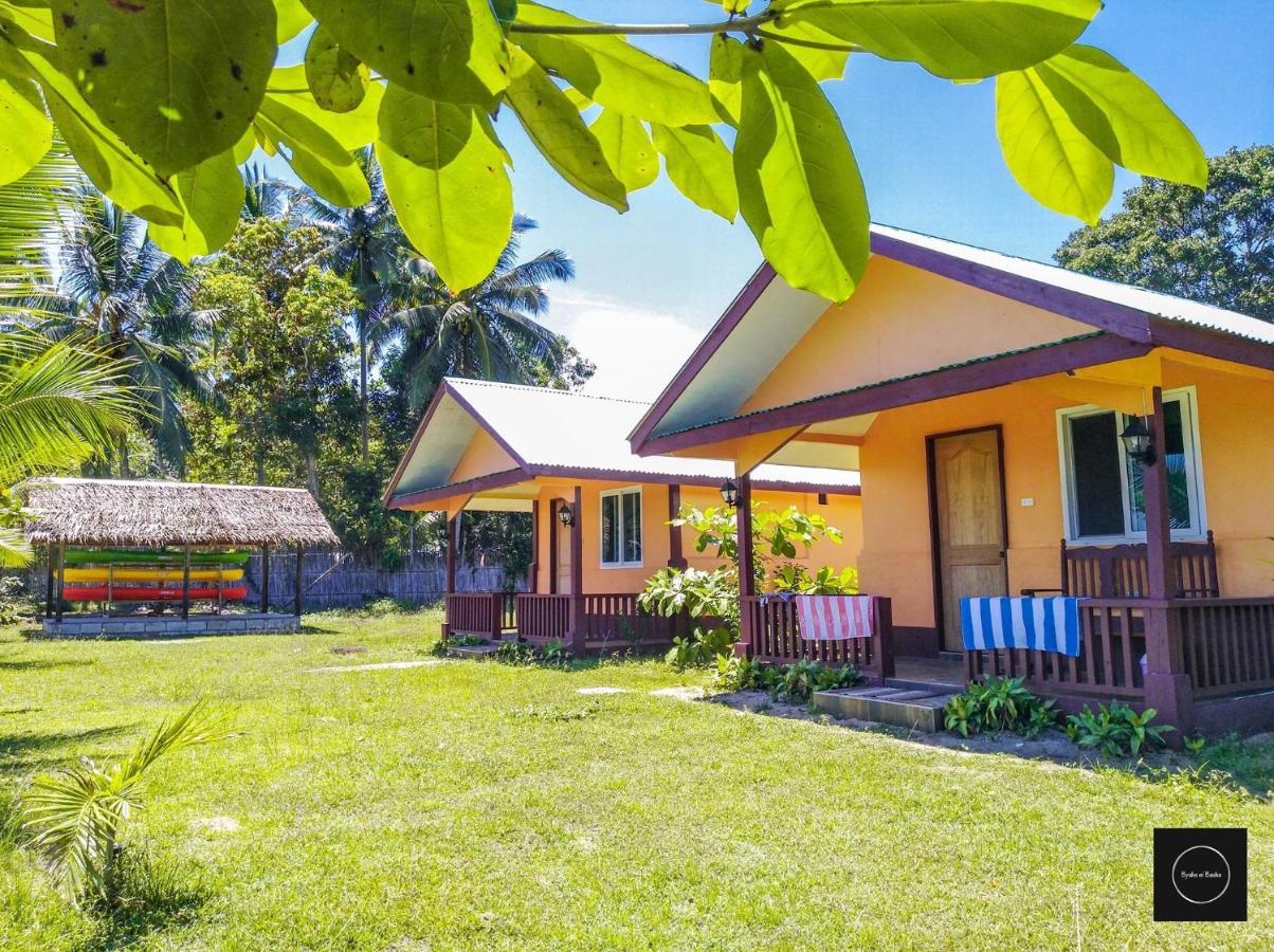 Mecaja Beach House Roxas  Ngoại thất bức ảnh