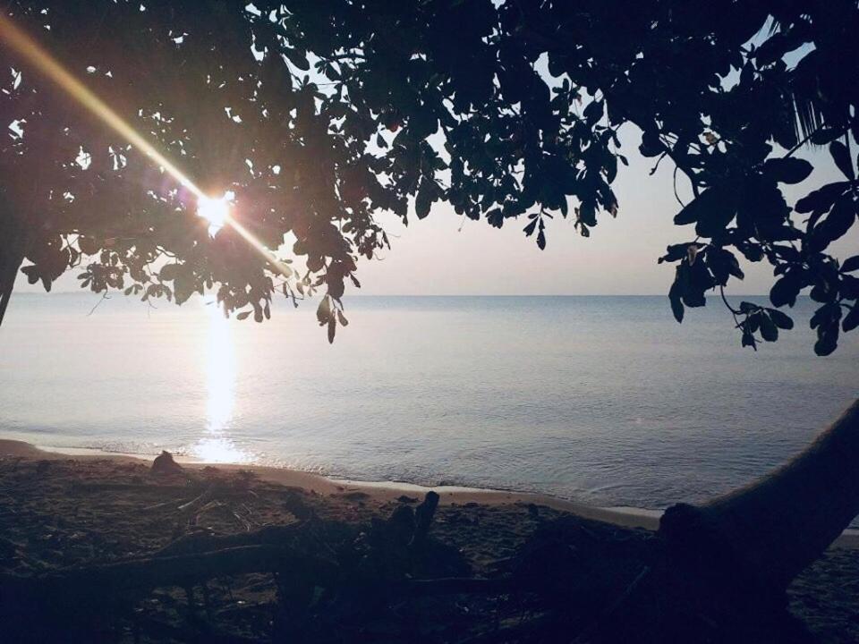 Mecaja Beach House Roxas  Ngoại thất bức ảnh