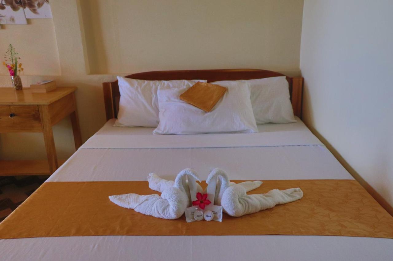 Mecaja Beach House Roxas  Ngoại thất bức ảnh