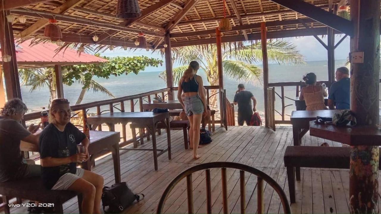 Mecaja Beach House Roxas  Ngoại thất bức ảnh